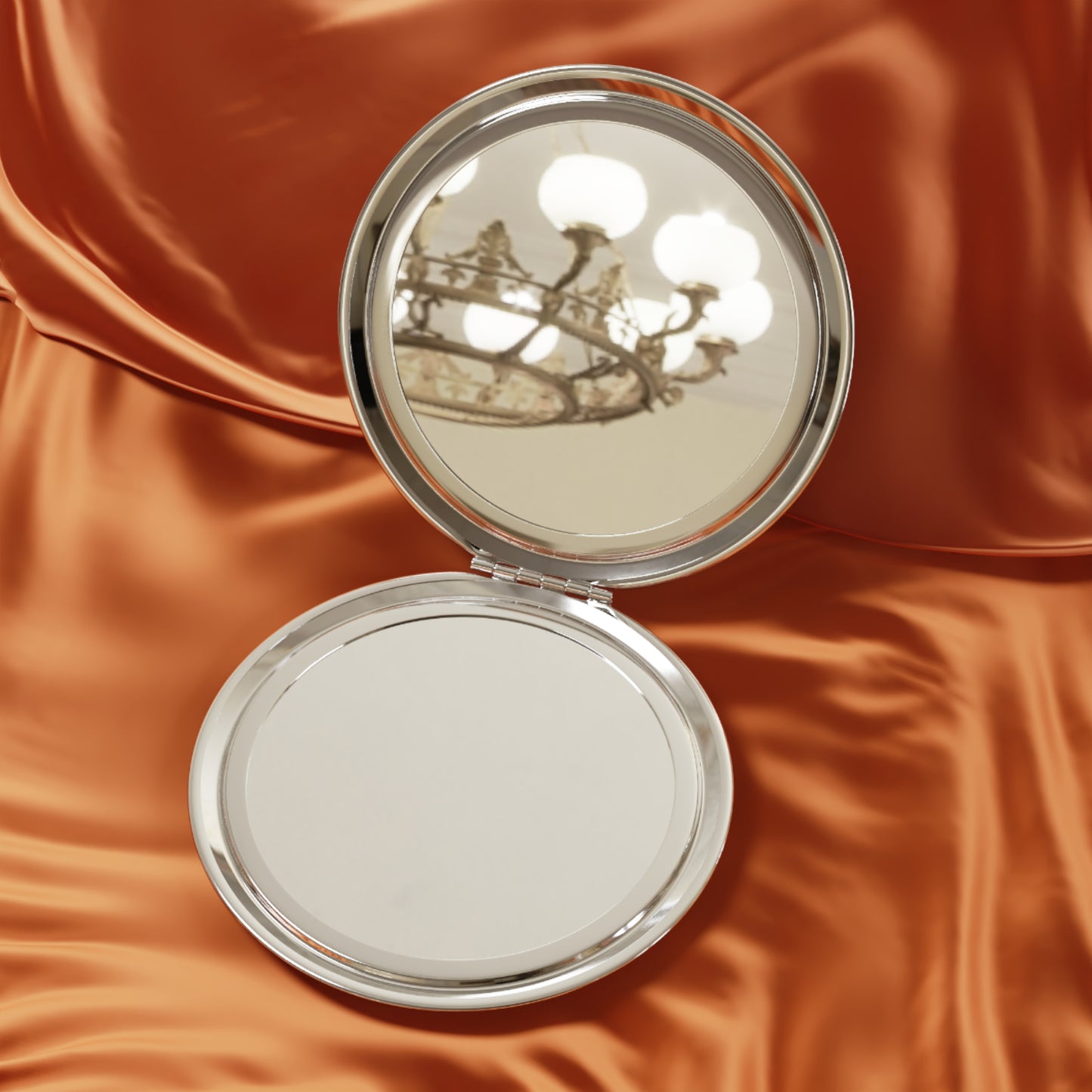 Compact Travel Mirror – BBC