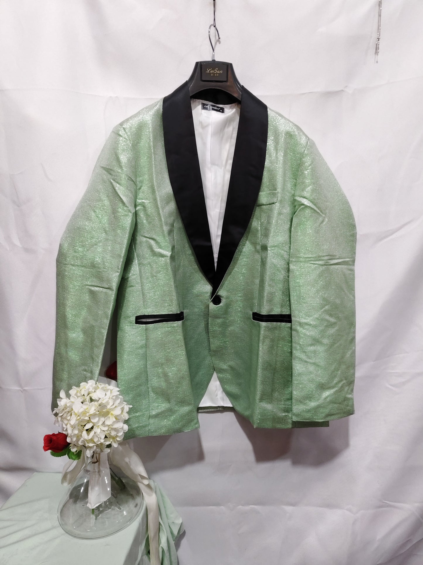 Men's Slim-fit Suit Jacket Three-piece Set